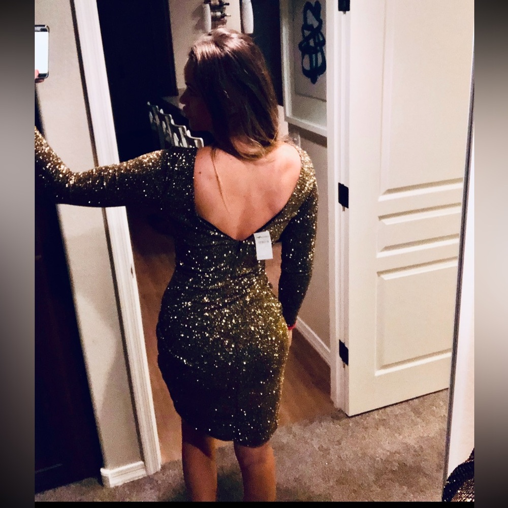 Gold sparkle dress size M NWOT